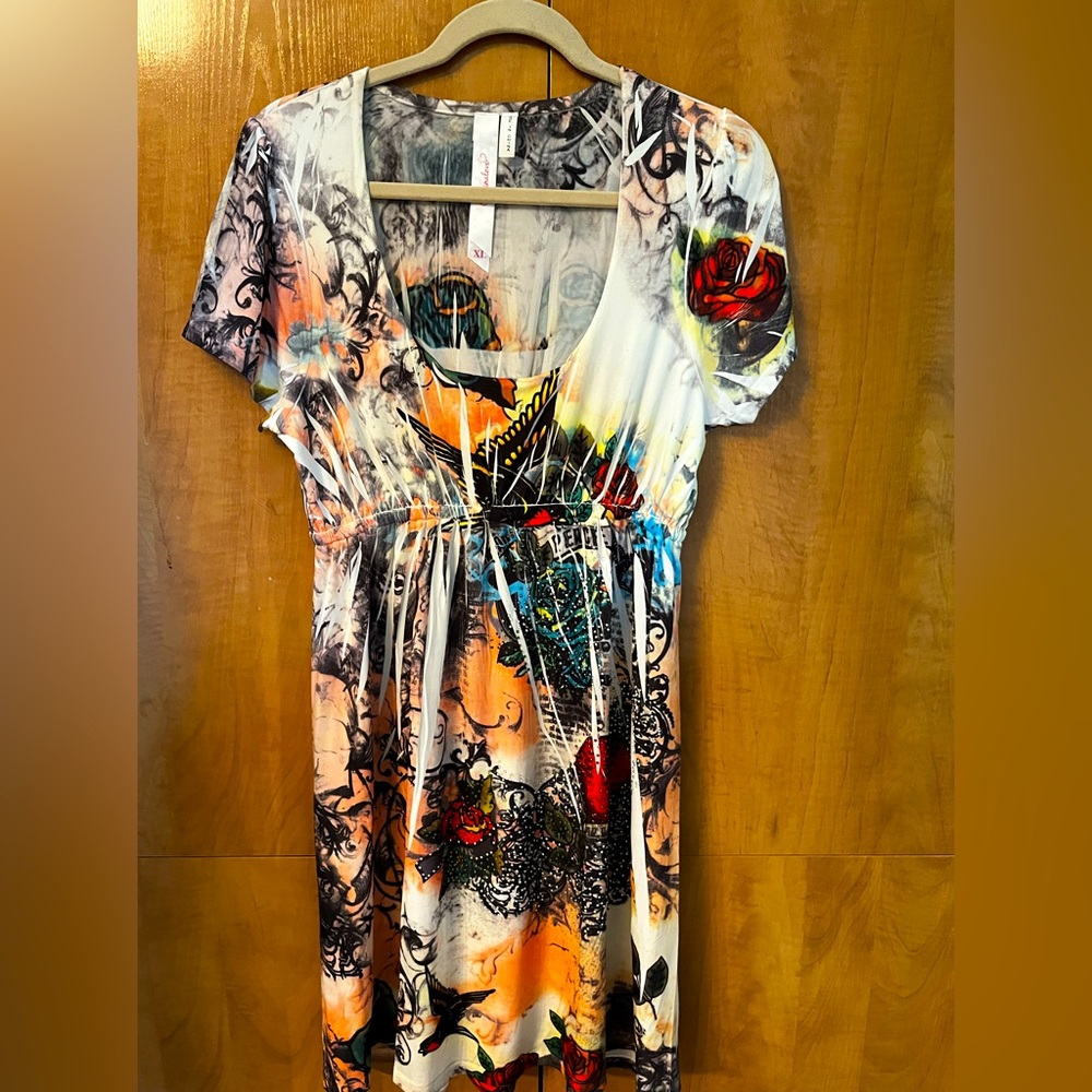 Summer dress. Slightly above knee